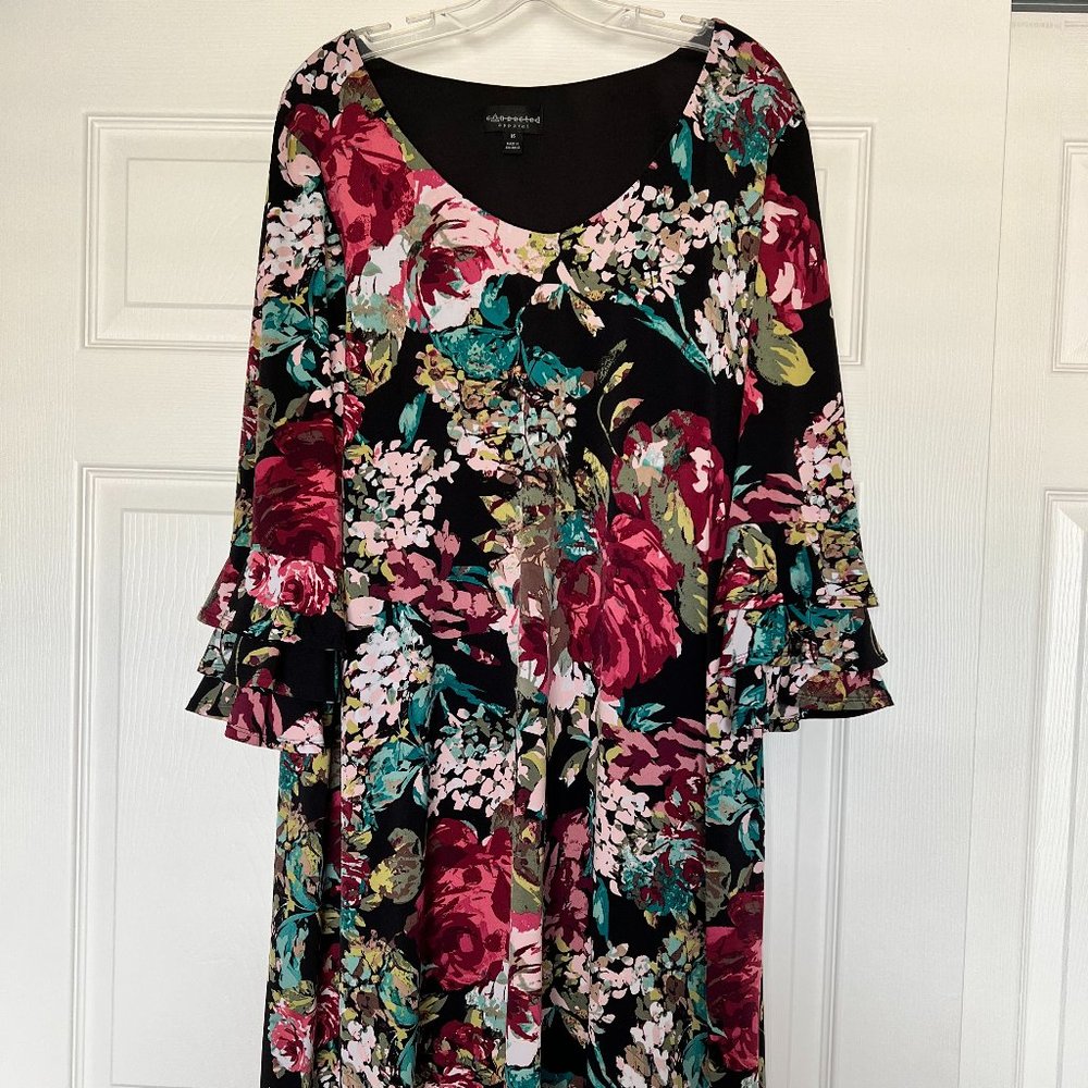 Connected Apparel Floral Dress Size 16